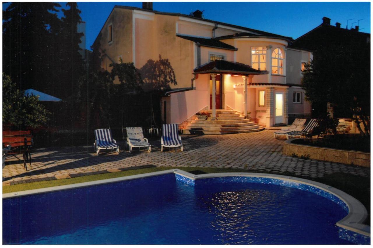 Giovanna Boutique Rooms & Pool Пула Экстерьер фото
