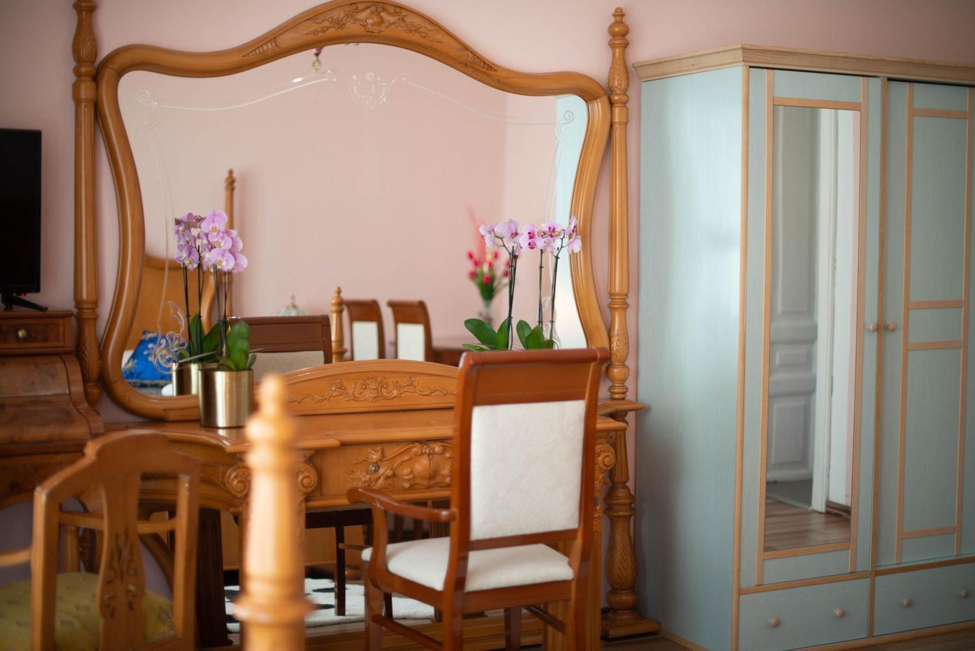 Giovanna Boutique Rooms & Pool Пула Экстерьер фото