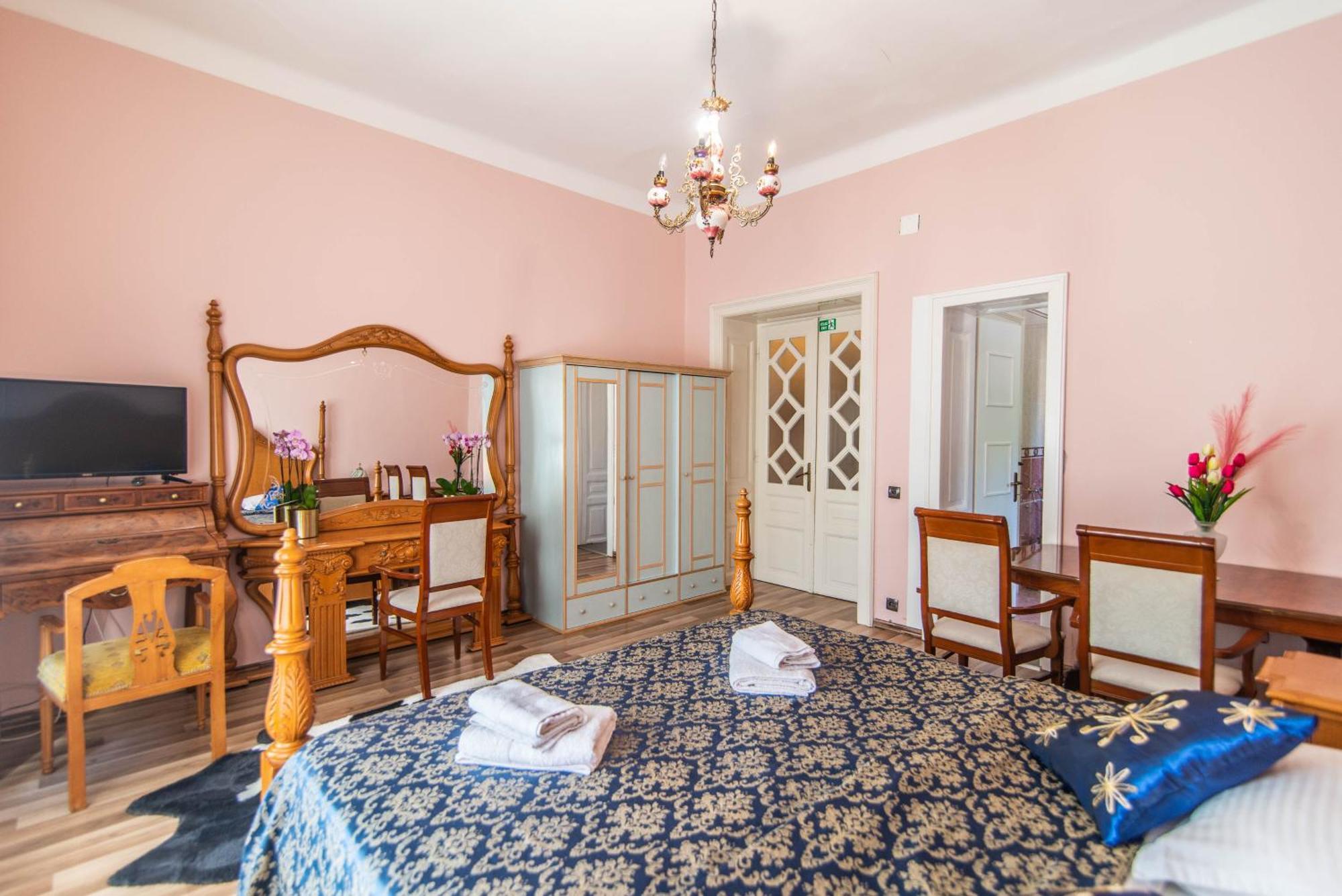 Giovanna Boutique Rooms & Pool Пула Экстерьер фото