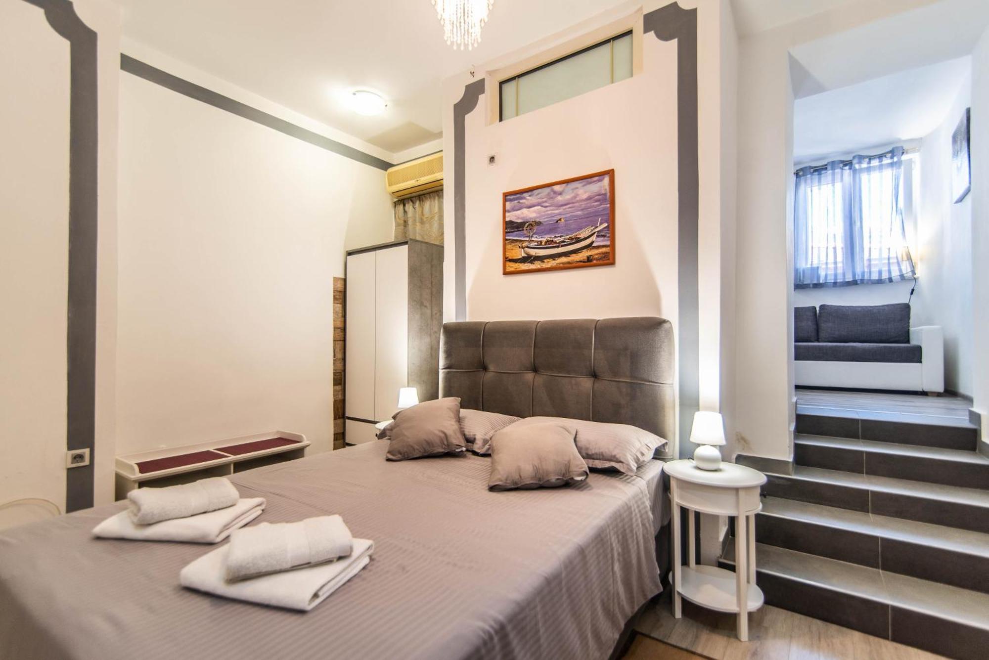Giovanna Boutique Rooms & Pool Пула Экстерьер фото
