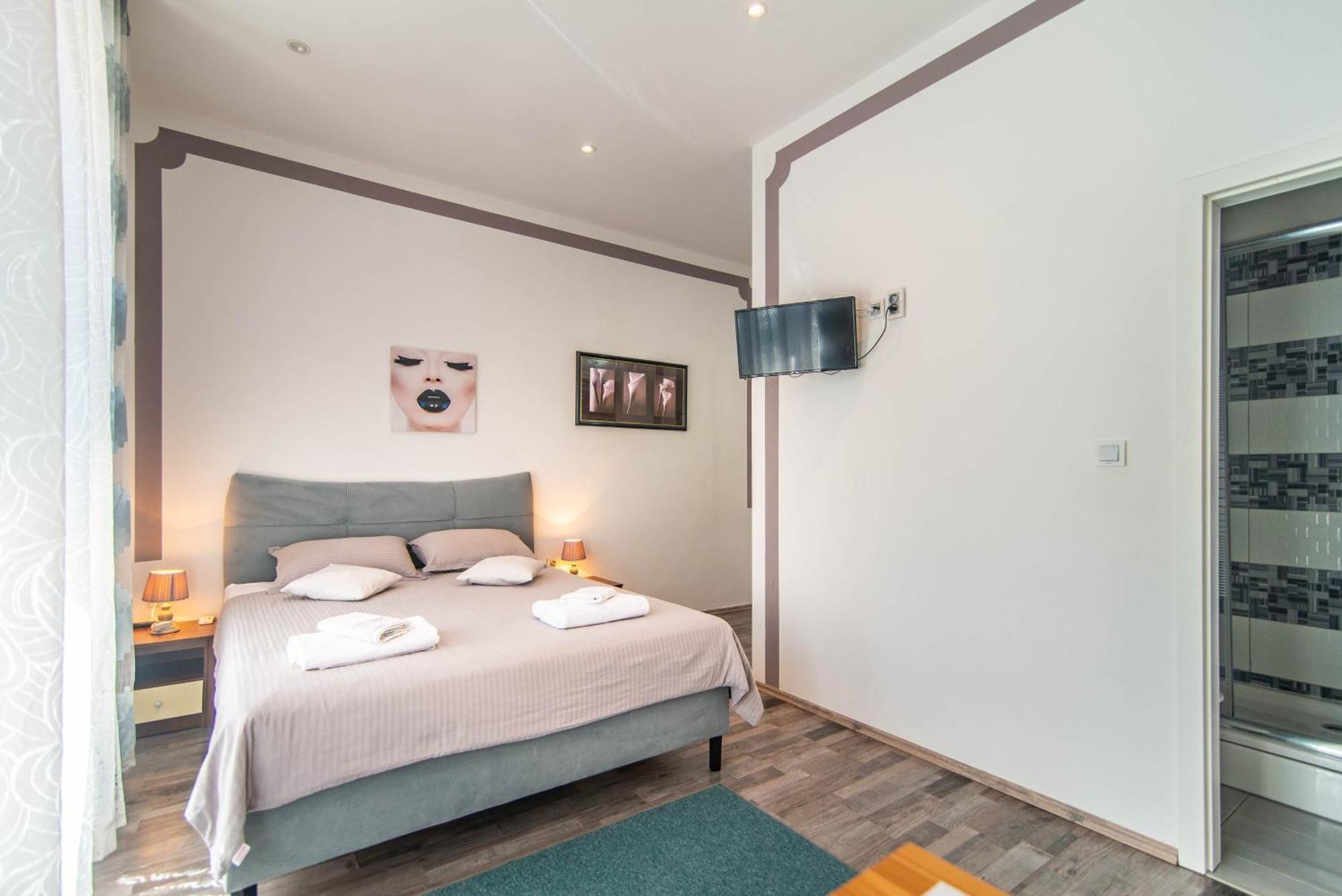 Giovanna Boutique Rooms & Pool Пула Экстерьер фото